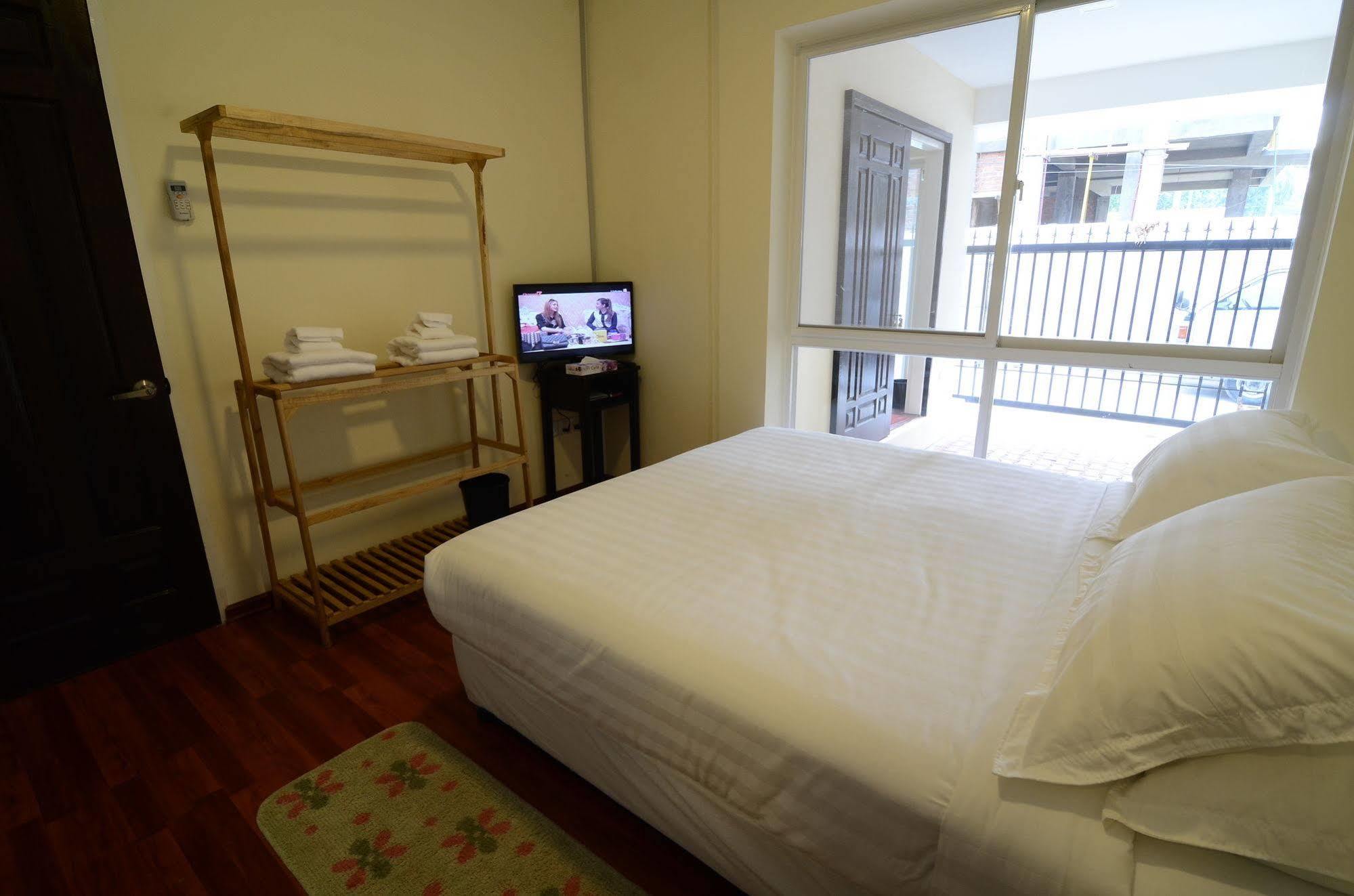 Vista Residence Rangun Kültér fotó
