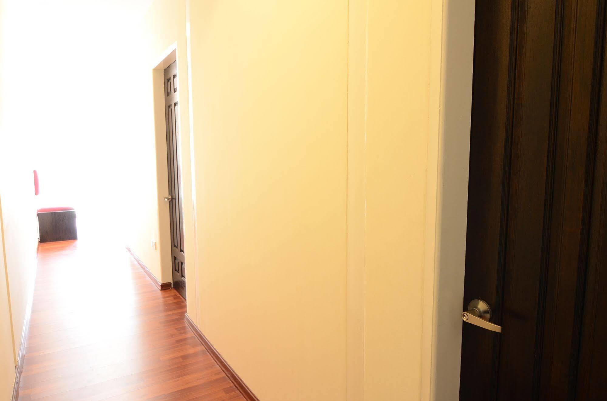 Vista Residence Rangun Kültér fotó